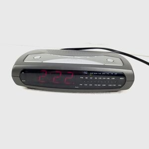 Brookstone SmartSet Alarm Clock Radio CKS2022 Dual Alarm AM/FM Snooze